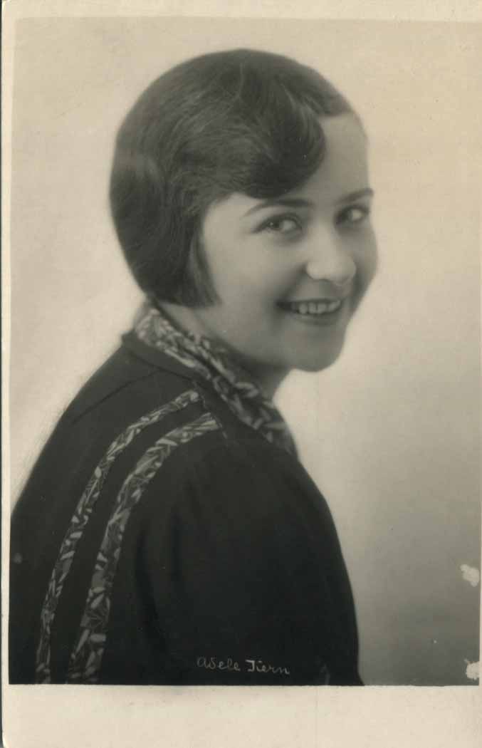 Adele Kern
